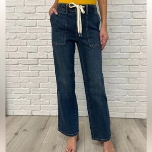 NWT Judy Blue Dark Wash Joggers Size 3/26